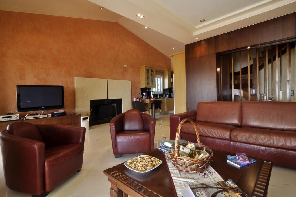 Villa Aeolos Barbáti Kültér fotó